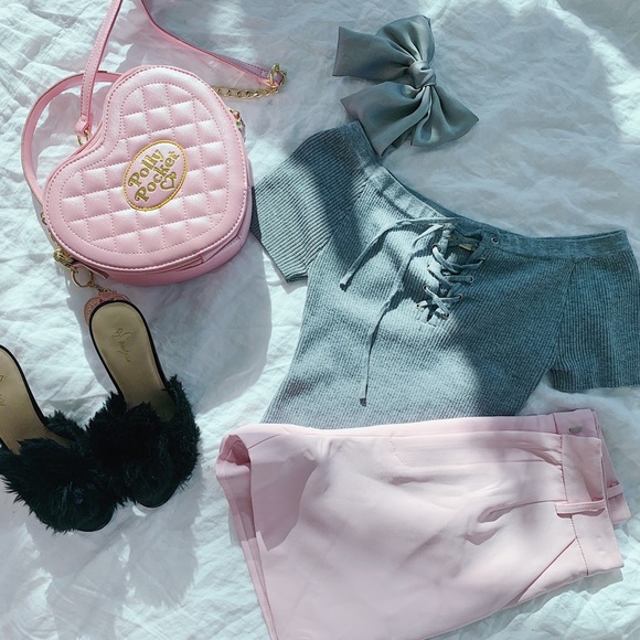 ๐.๐ ๐๐ฎ๐ช๐ป๐ฝ๐ผ โข Ribbed Knit Crop Top Corset - Picture 2 of 3